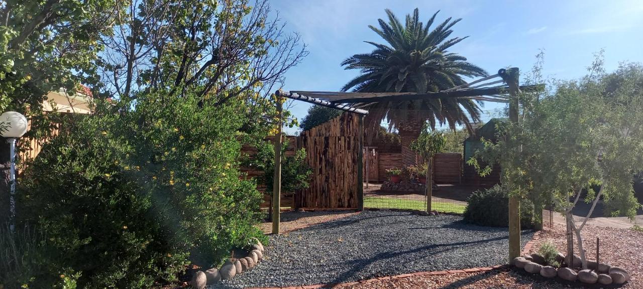 Mitat Guesthouse Beaufort West Ngoại thất bức ảnh