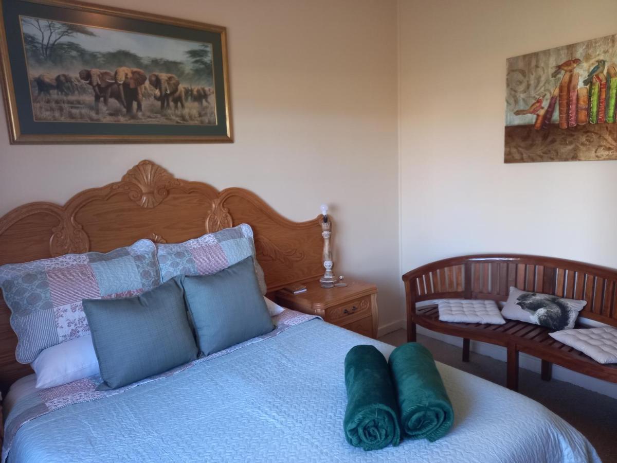 Mitat Guesthouse Beaufort West Ngoại thất bức ảnh